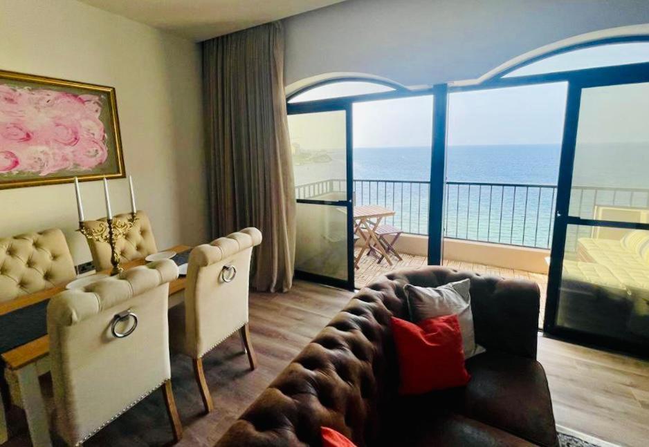 Beach Front High End Apartment, Direct Sea Views. Marsalforn Luaran gambar