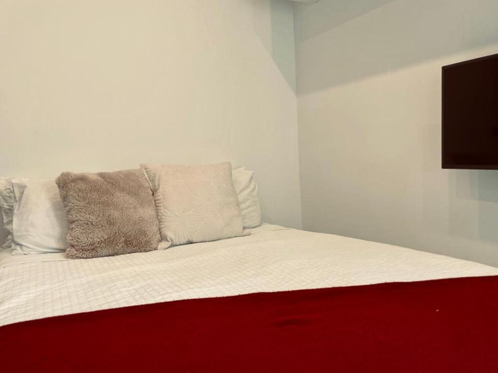 Beach Front High End Apartment, Direct Sea Views. Marsalforn Luaran gambar